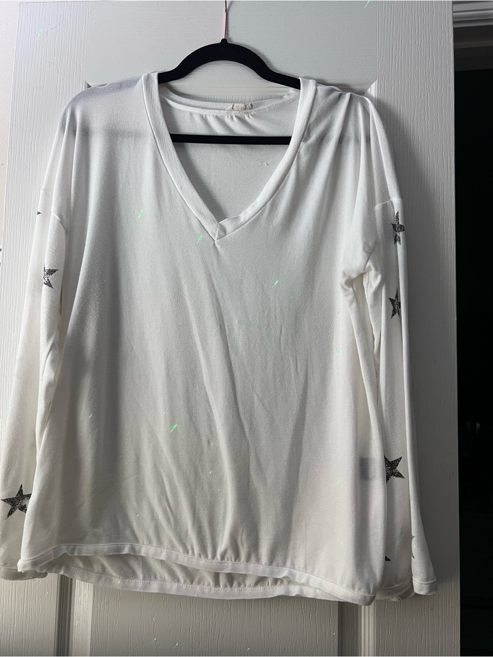 POL White V-Neck Long Sleeve Top with Star Sleeve Detail